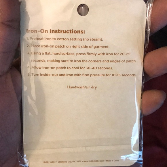 Sewing Items & Iron on Patches - Picture 3 of 4